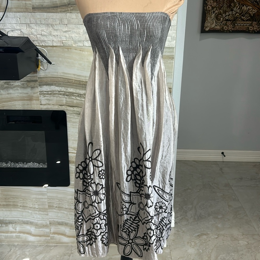 Anthropologie Lapis Women Smock Tube Dress Skirt One Size Embroidered Gray Black